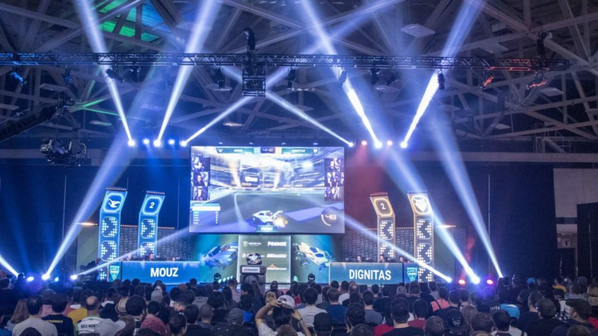 DreamHack 2019 - 06 (Large)