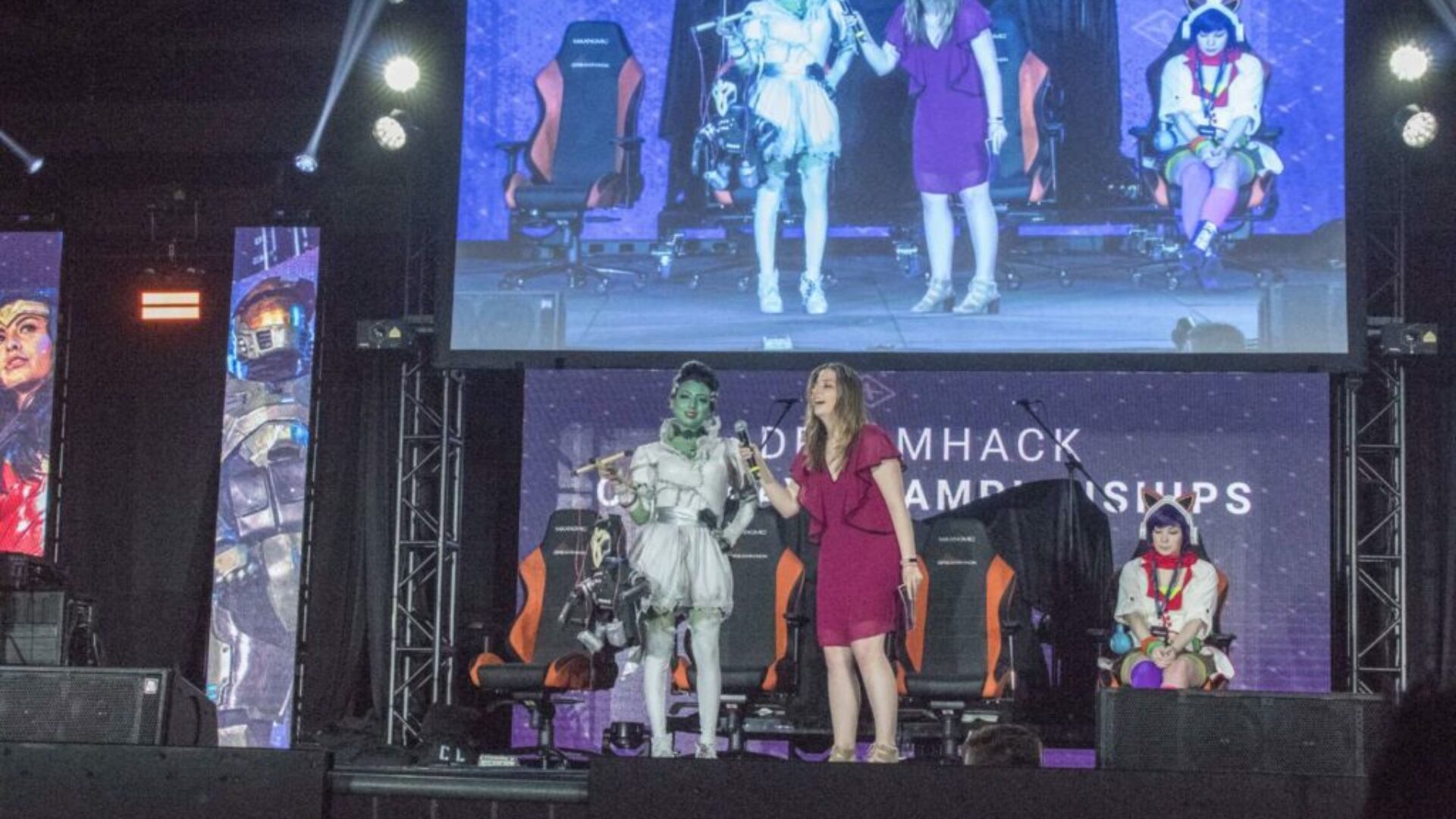 DreamHack 2019 - 18 (Large)