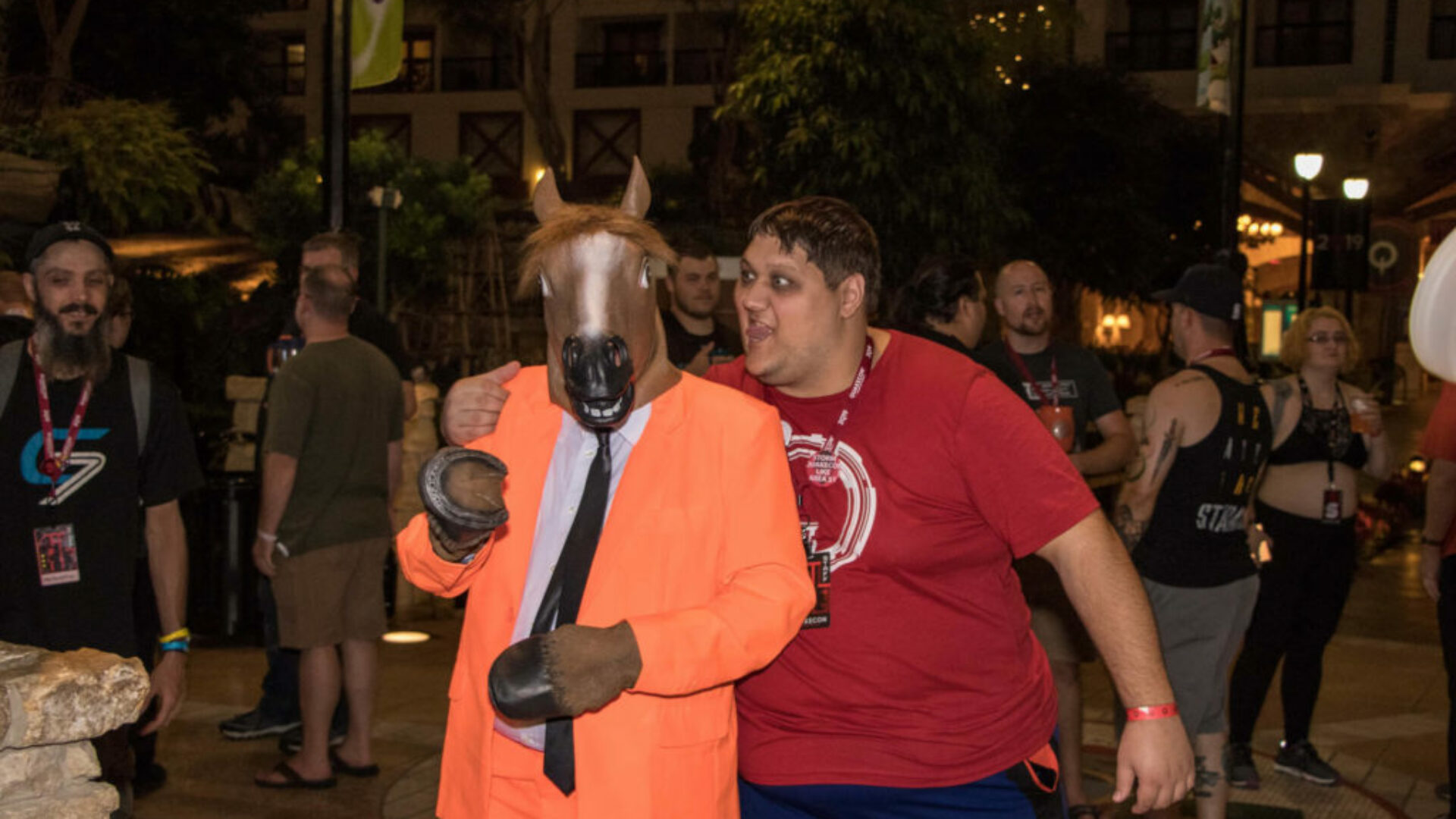 QuakeCon 2019 - My Pics - Horse - 52