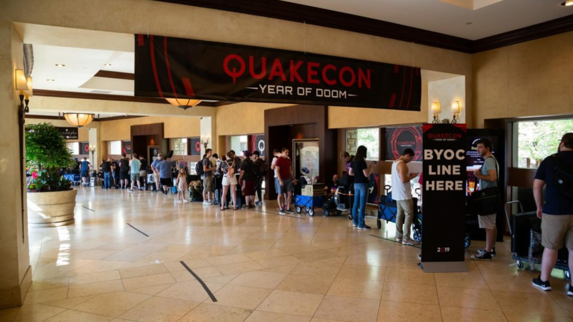 QuakeCon 2019 - SirSkippy - Common Areas - 03